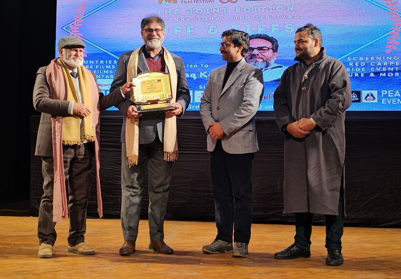 A new season of Kashmiri theatre begins